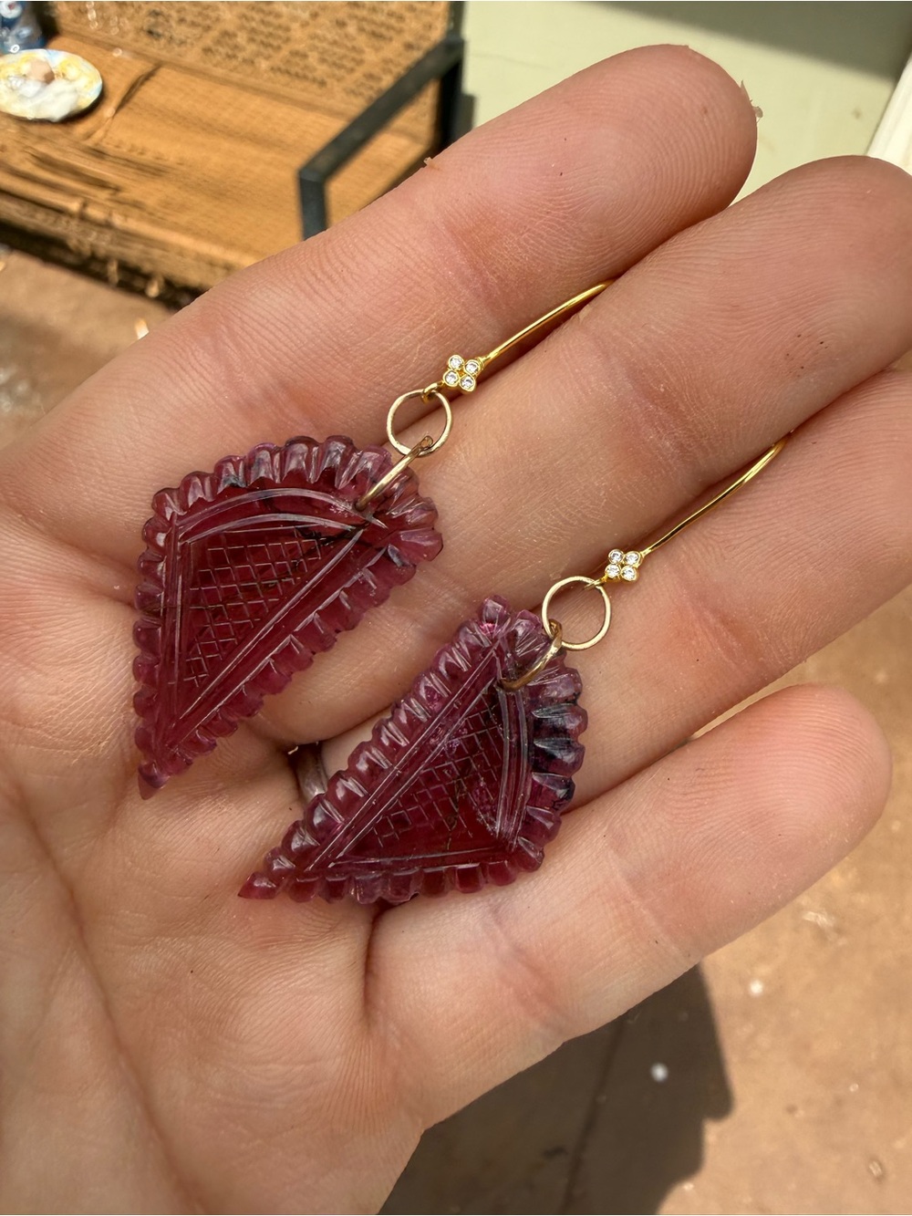 25.80ctw solid 14k gold genuine hand carved tourmaline/ diamond earrings - Picture 5 of 16